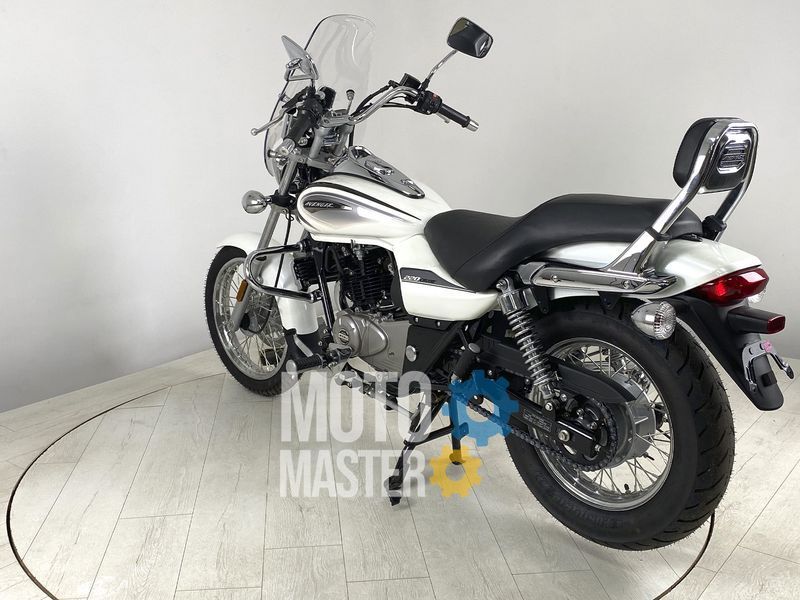 Мотоцикл BAJAJ AVENGER CRUISE 220 MOT-017 фото