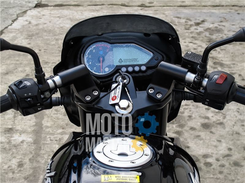 Мотоцикл BAJAJ PULSAR 180 NEON MOT-024 фото