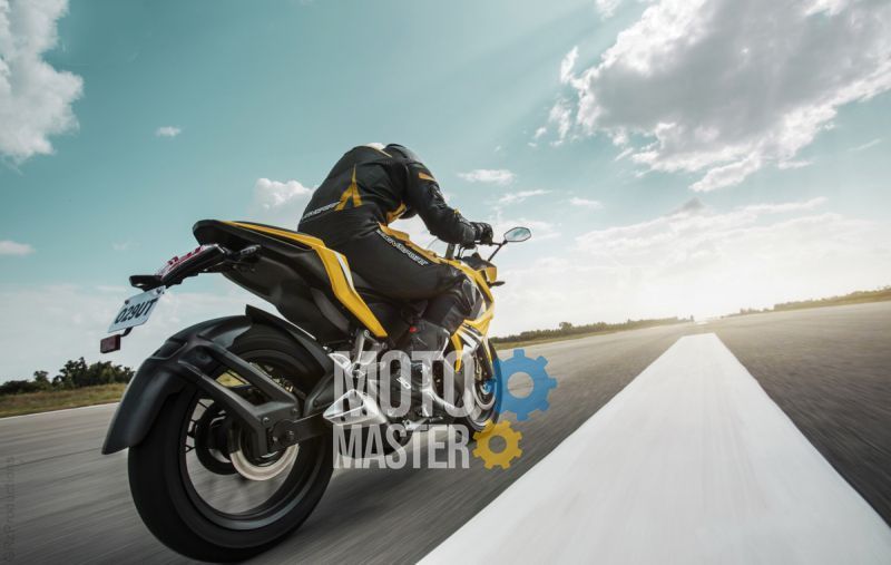 Мотоцикл BAJAJ PULSAR RS 200 MOT-032 фото